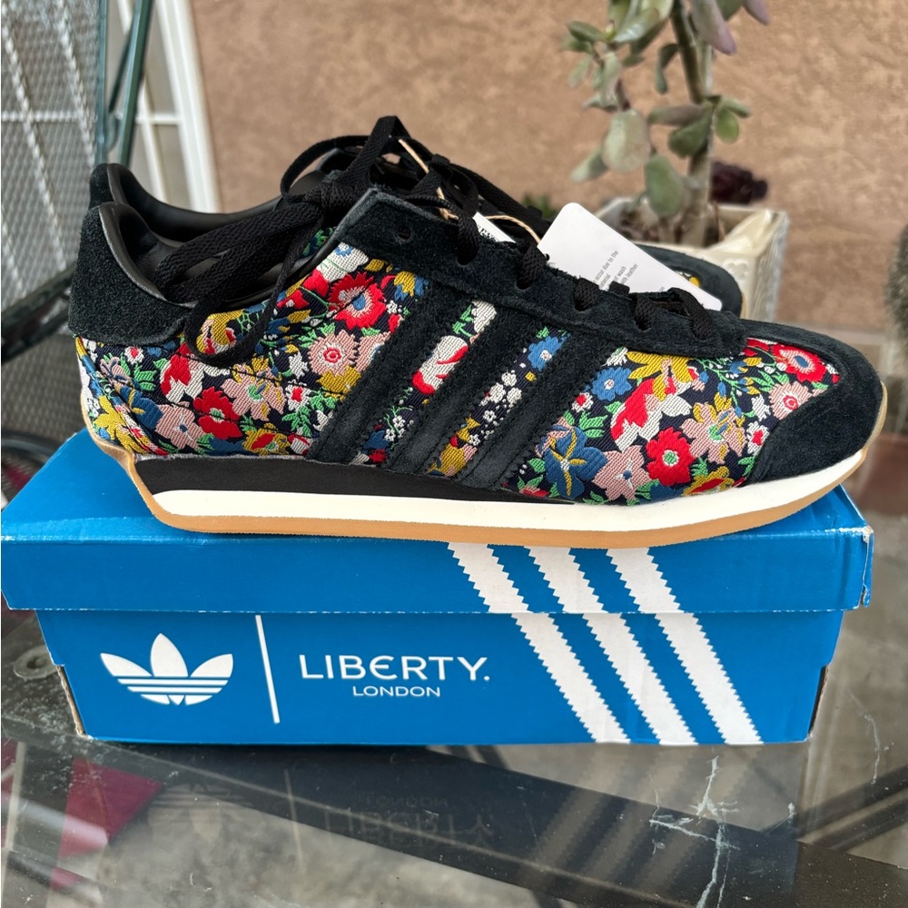 Adidas Liberty London Country OG W Women's Black Multicolor Floral Sneakers